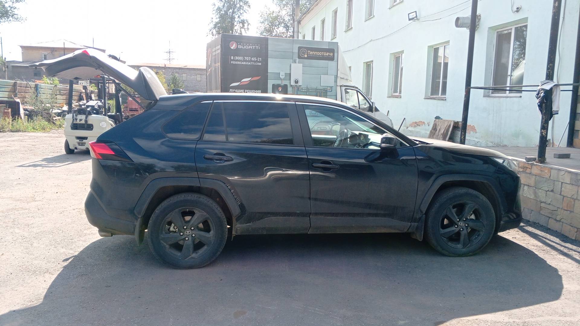 Toyota RAV4,  53 204 км, 2022 года в лизинг