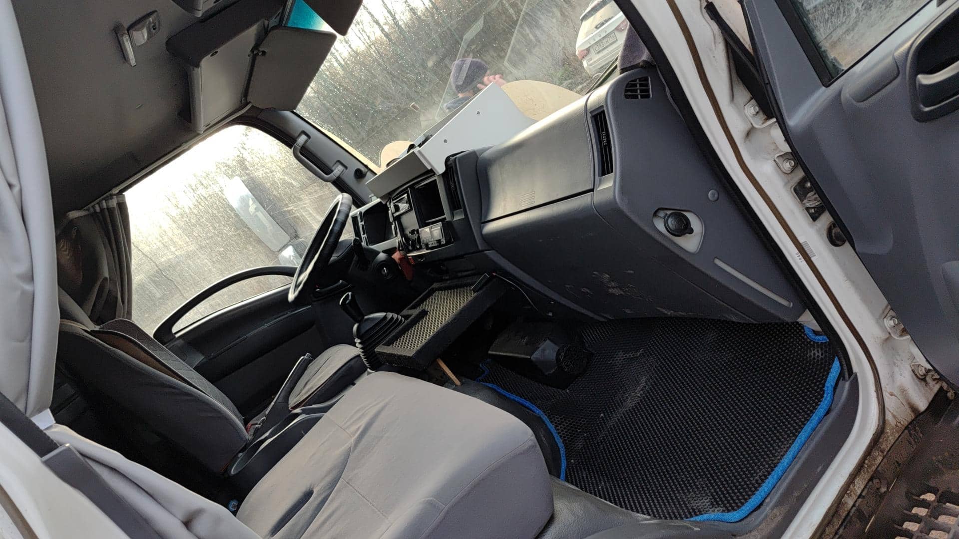 ISUZU NPR75LL,  567 938 км, 2019 года в лизинг