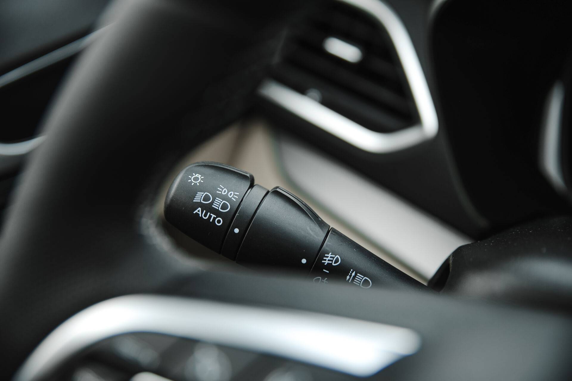 Lada Vesta седан Techno 24 1.8 122hp AT