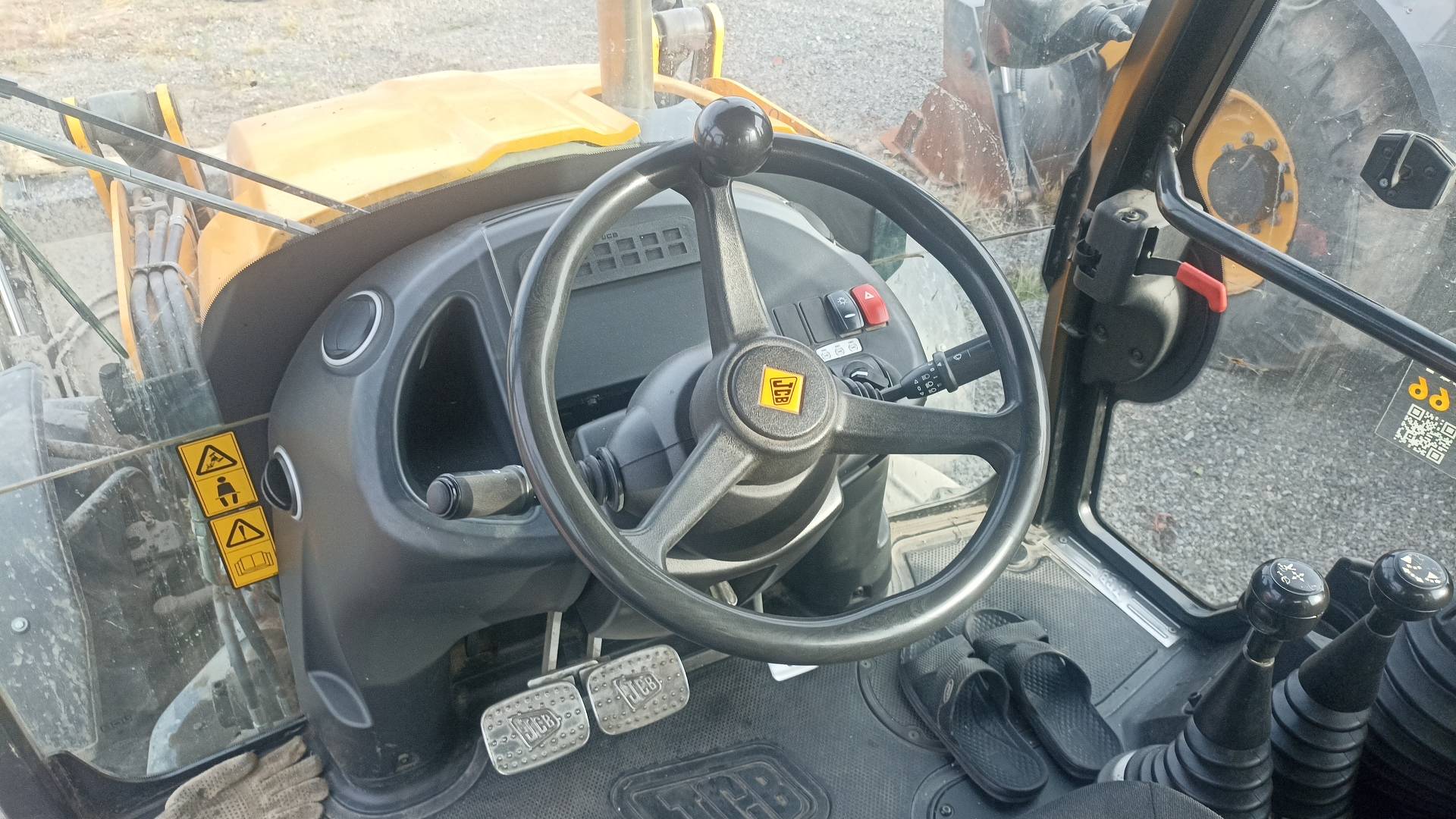 JCB 3CX, 2022 года в лизинг