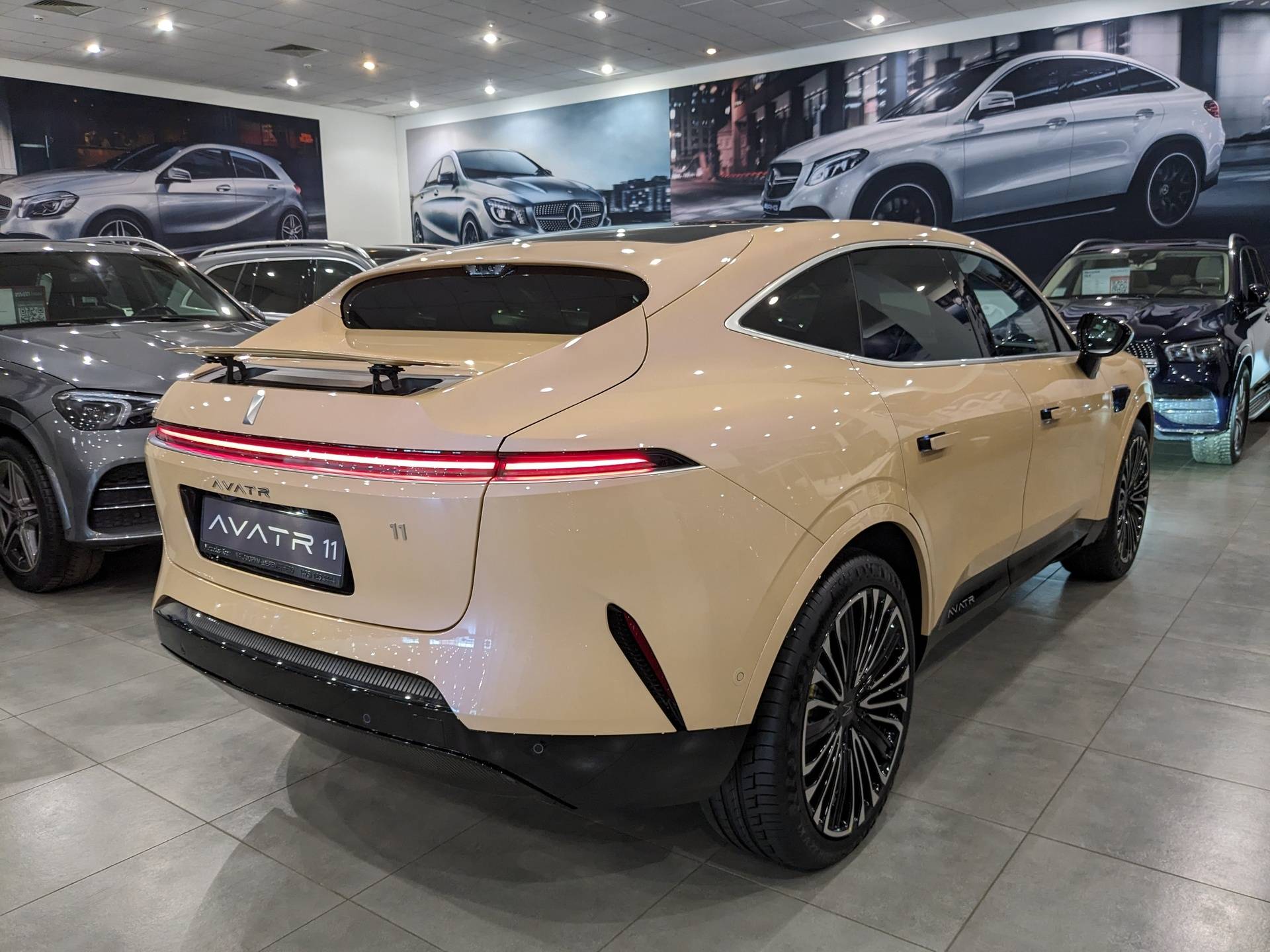 Avatr 11 116 kWh AWD 4 seats