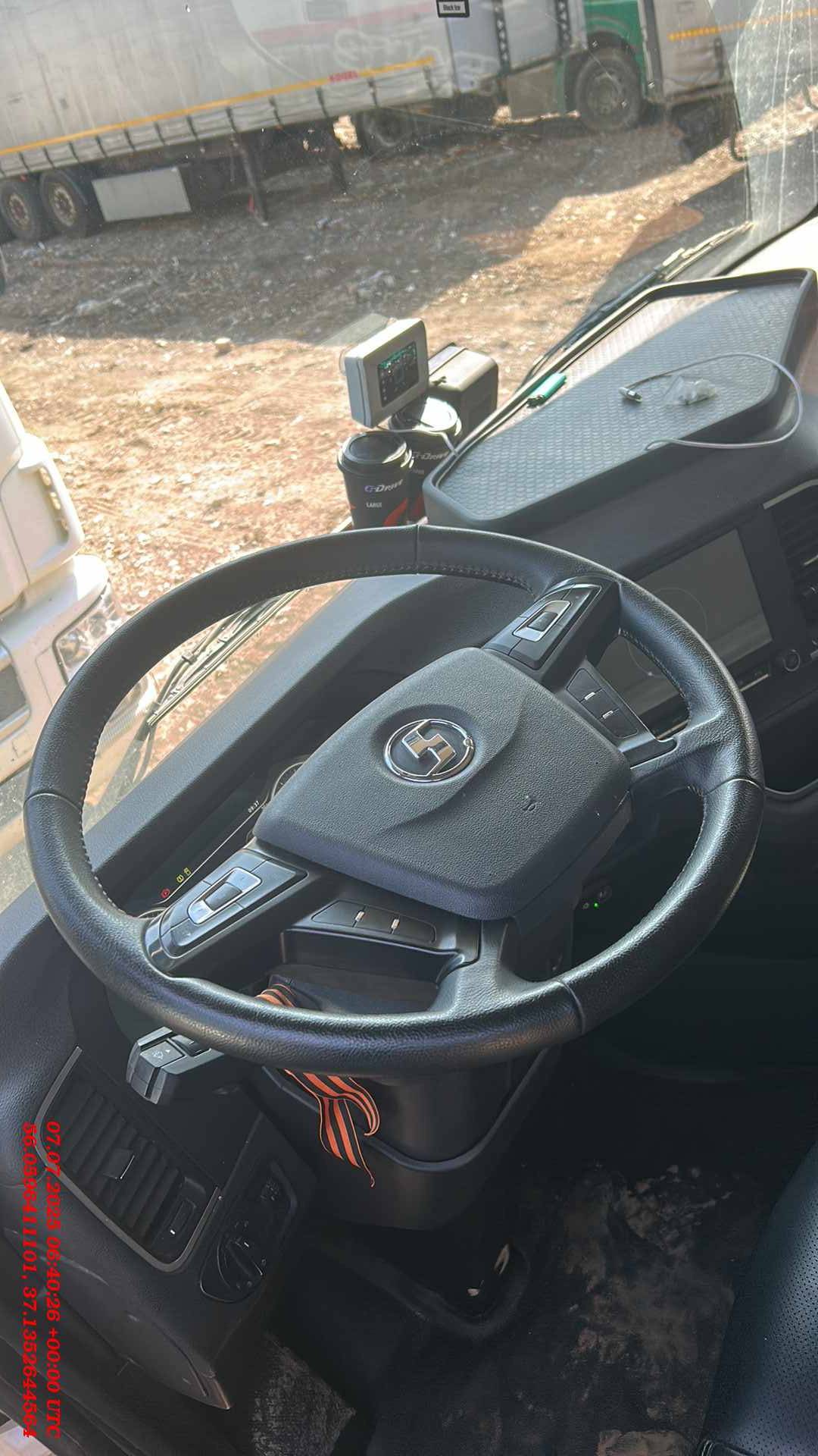 Shacman SX4188YY381,  120 269 км, 2024 года в лизинг