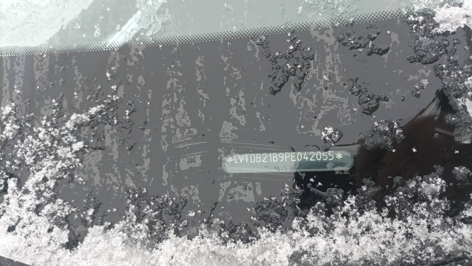 EXEED LX,  169 759 км, 2023 года в лизинг