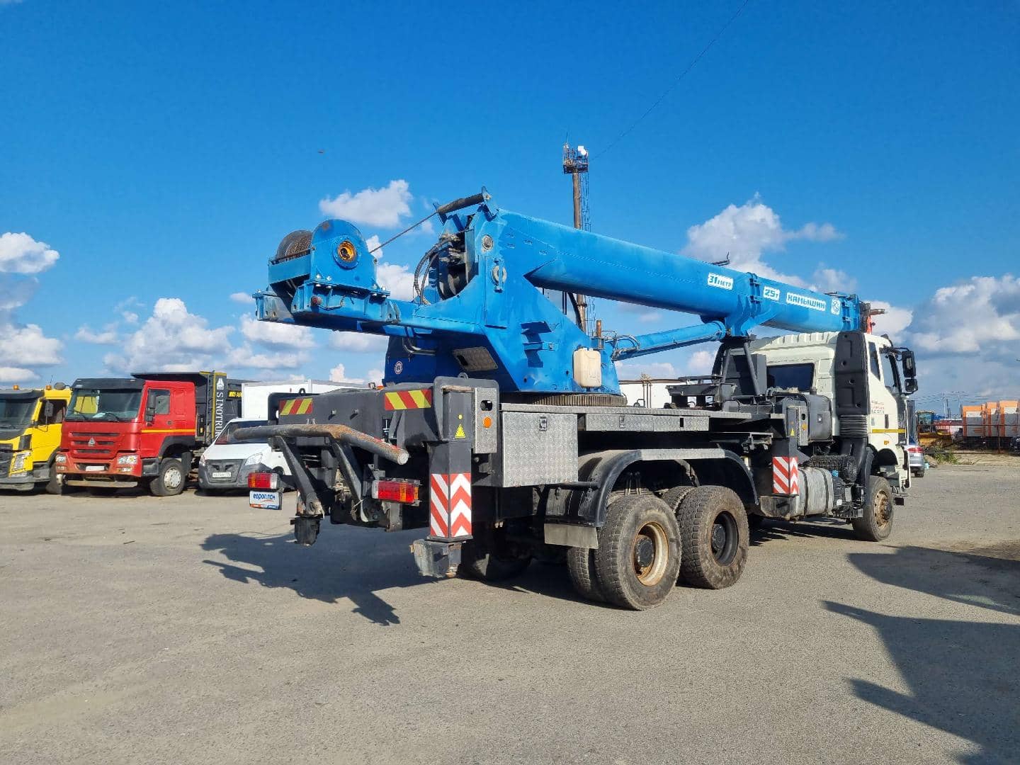 FAW CA3250P66K24L1TE5 6x6,  20 294 км, 2023 года в лизинг