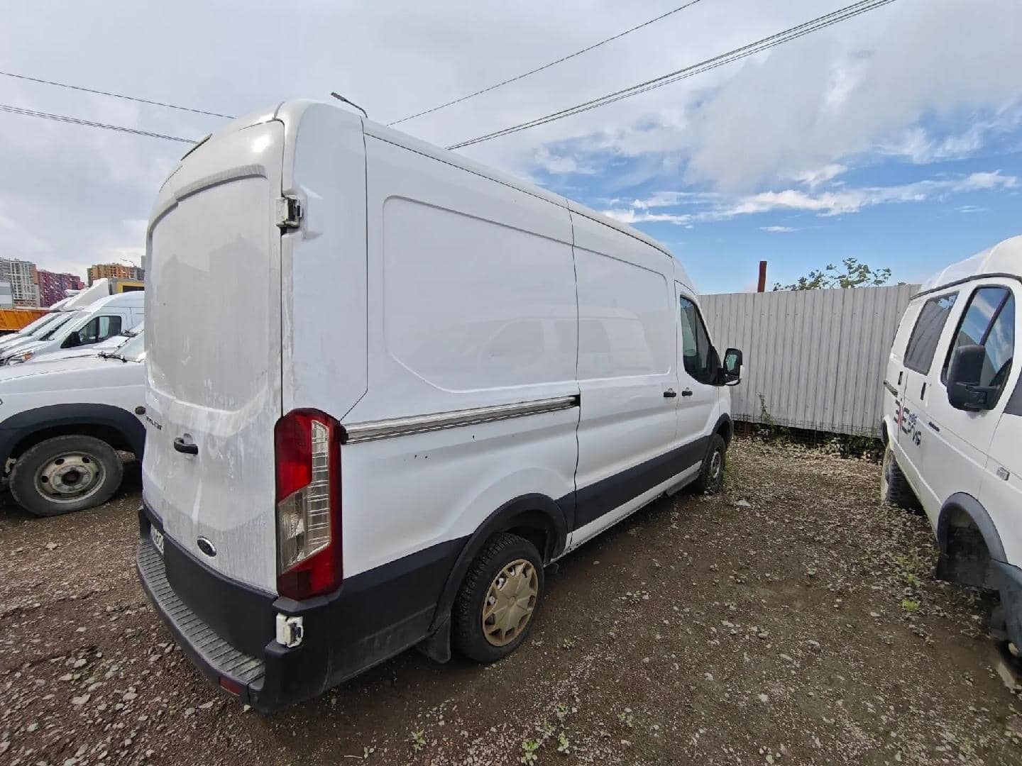 Ford Transit,  254 327 км, 2022 года