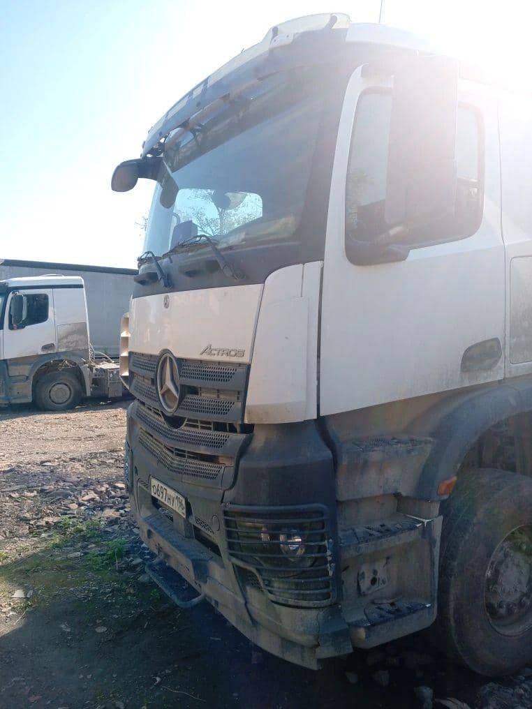 Mercedes-Benz Arocs 3348 S 6x4 (ClassicSpace),  287 278 км, 2023 года в лизинг