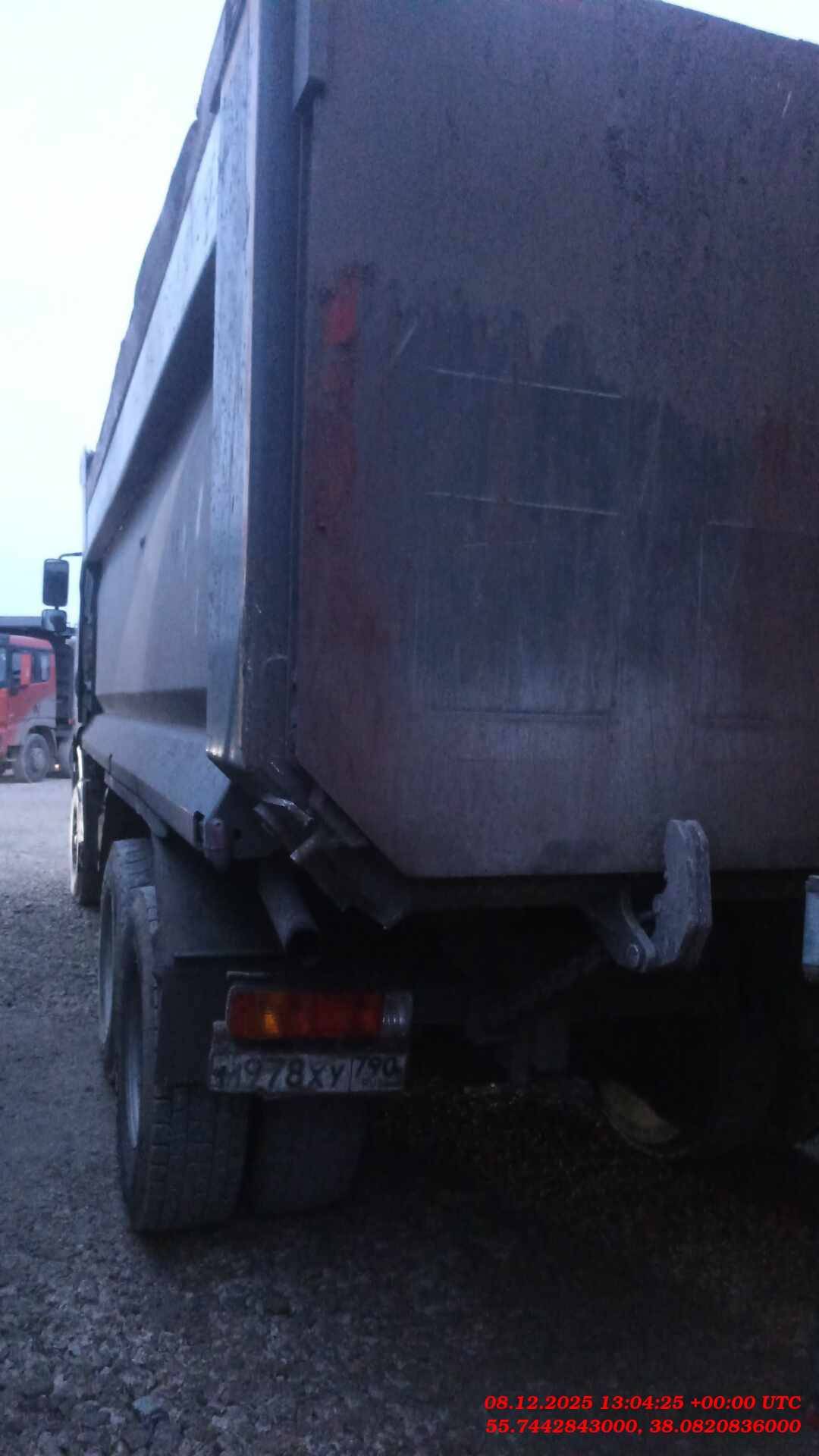 FAW CA3250P66K24T1E5 6х4,  222 784 км, 2022 года в лизинг