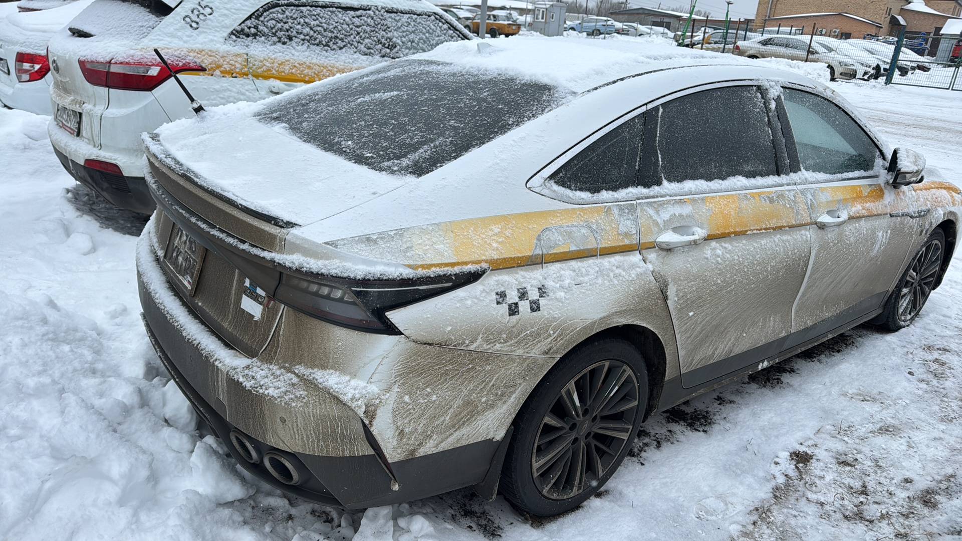 Chery Arrizo 8,  115 000 км, 2023 года в лизинг