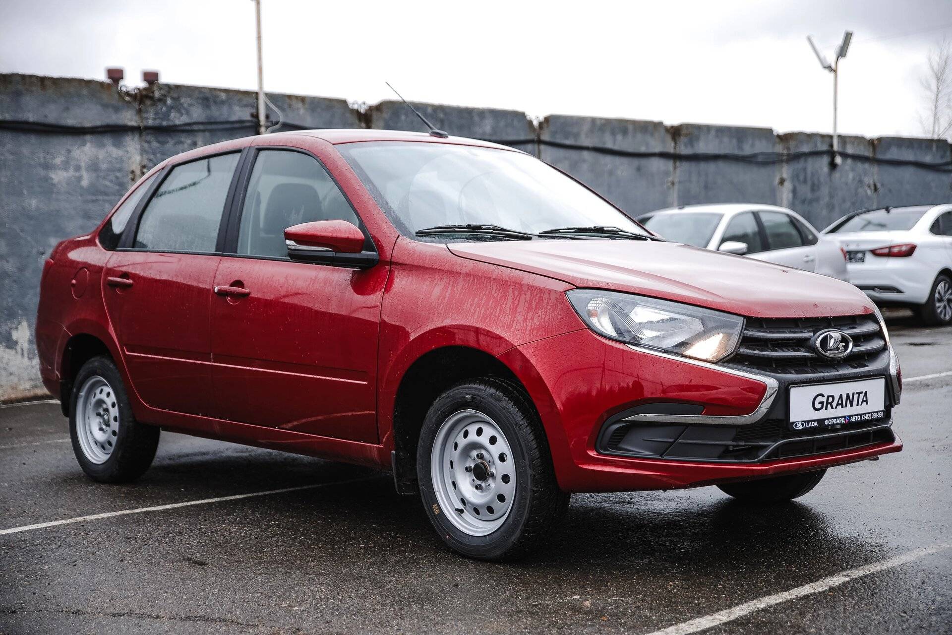 Lada Granta седан Comfort'24 1.6 90hp 5MT