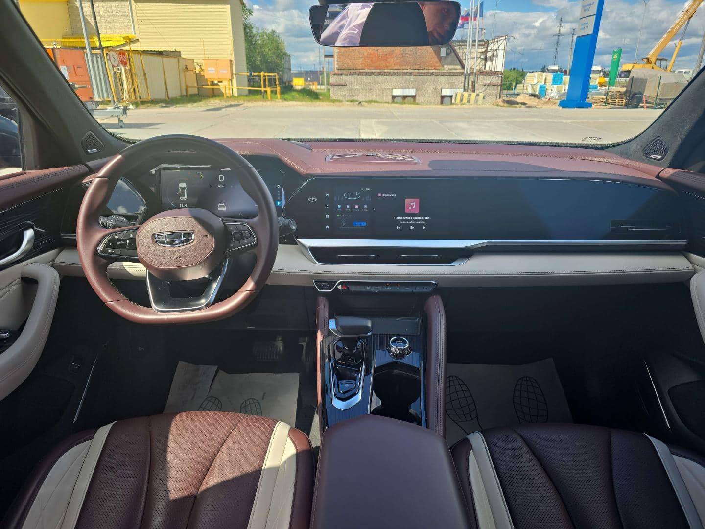 Geely Monjaro,  65 835 км, 2023 года в лизинг