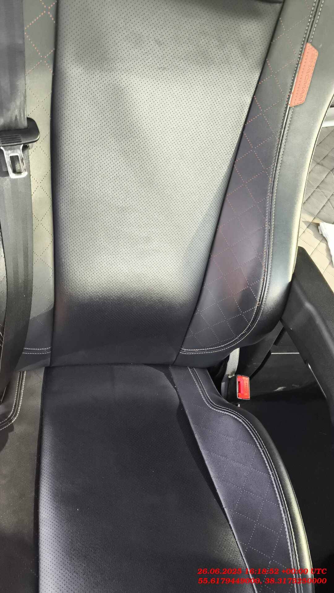 Shacman SX4188YY381,  320 916 км, 2023 года в лизинг