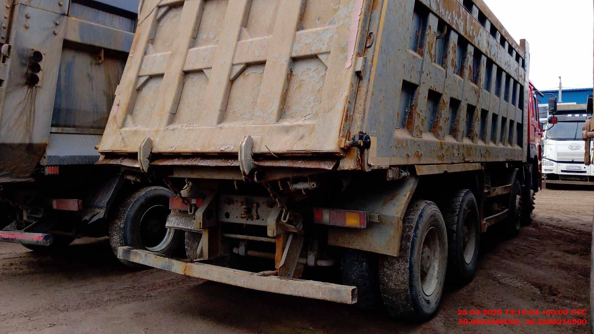 HOWO ZZ3407S3867Е 8х4,  166 091 км, 2022 года в лизинг