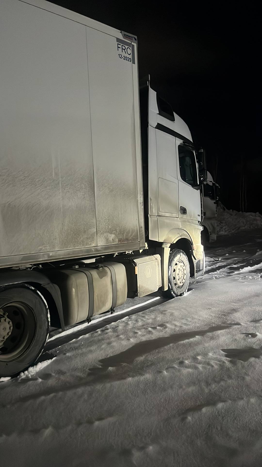 Mercedes-Benz Actros 5 1851 LS 4x2 (BigSpace),  385 314 км, 2023 года в лизинг