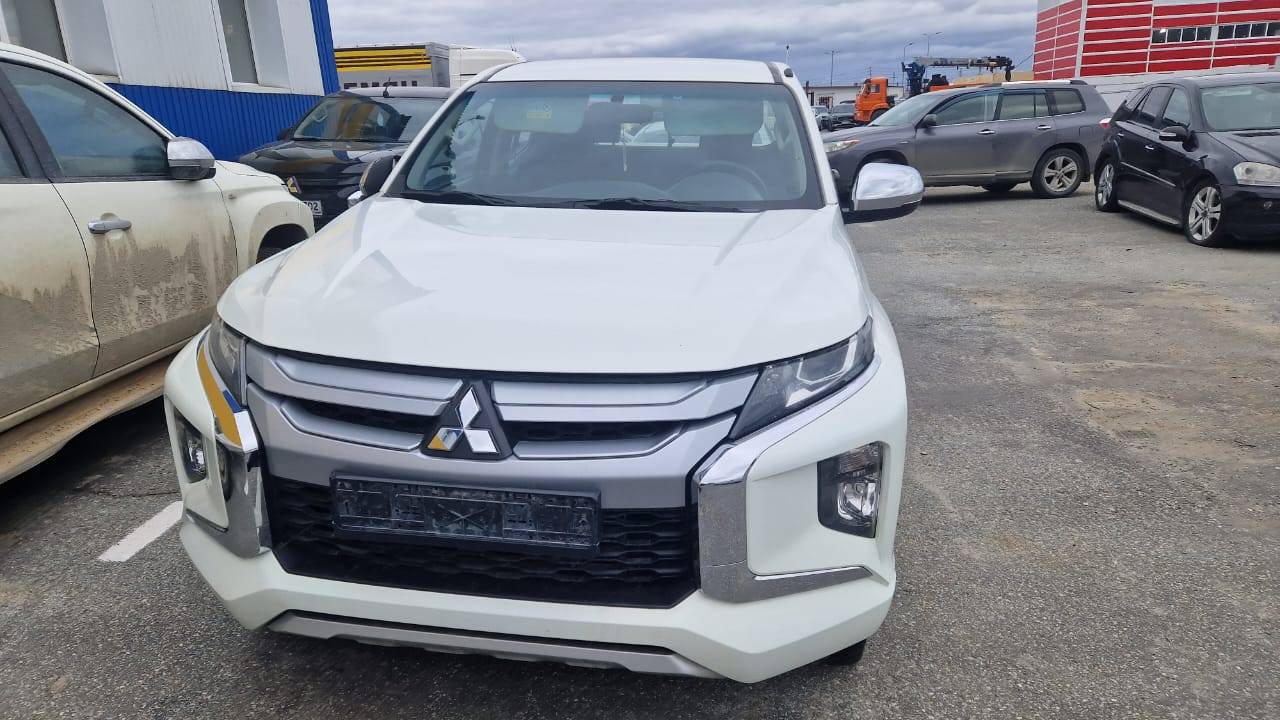 Mitsubishi L200