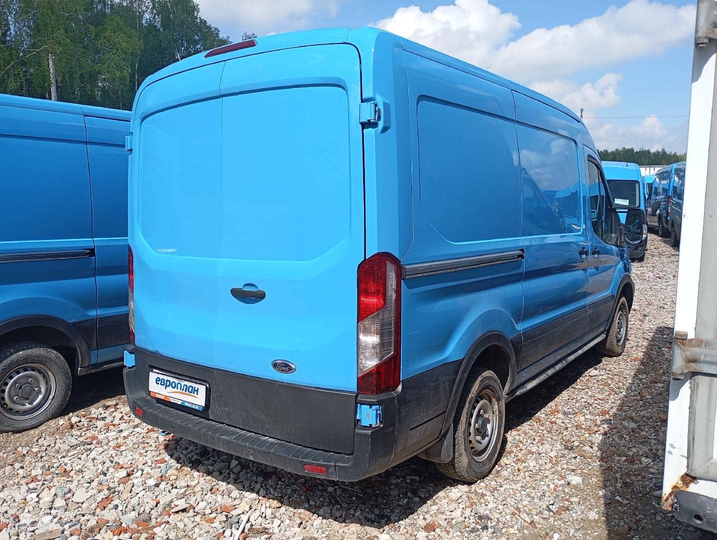 Ford Transit,  141 214 км, 2021 года в лизинг