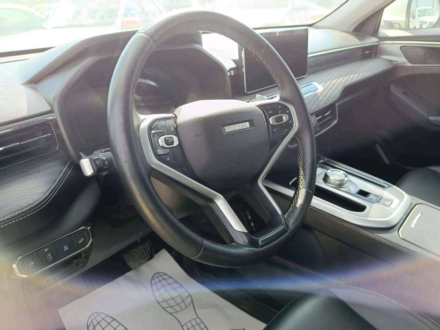 Haval Jolion,  199 298 км, 2023 года в лизинг