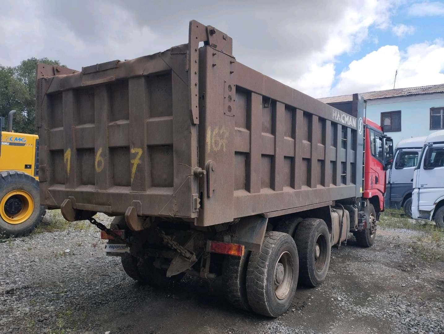 Shacman SX32586V384,  129 437 км, 2022 года в лизинг