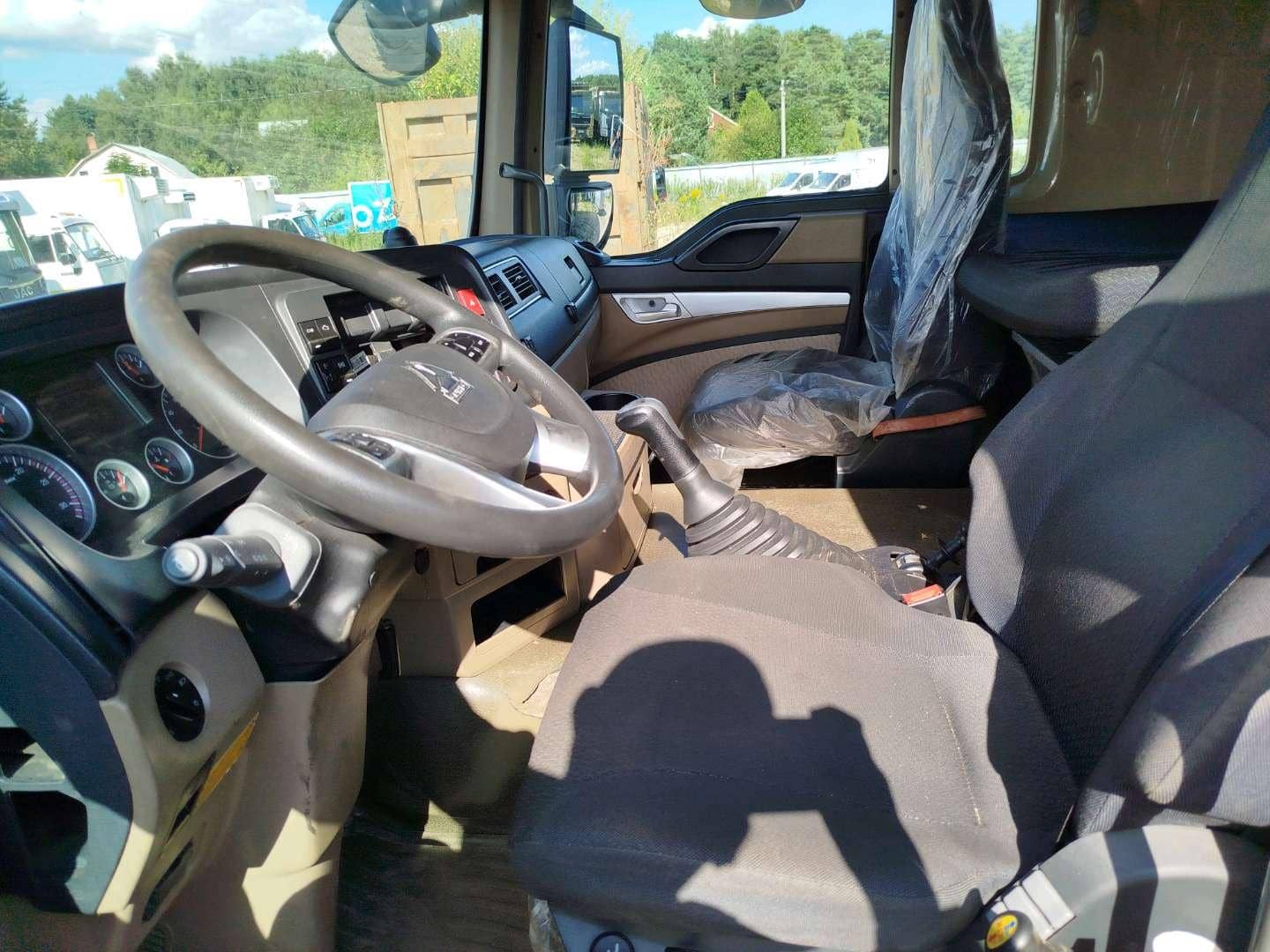 HOWO ZZ3256V384GE 6x4,  61 355 км, 2023 года в лизинг