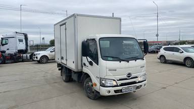 Hino 300 (3.5т)