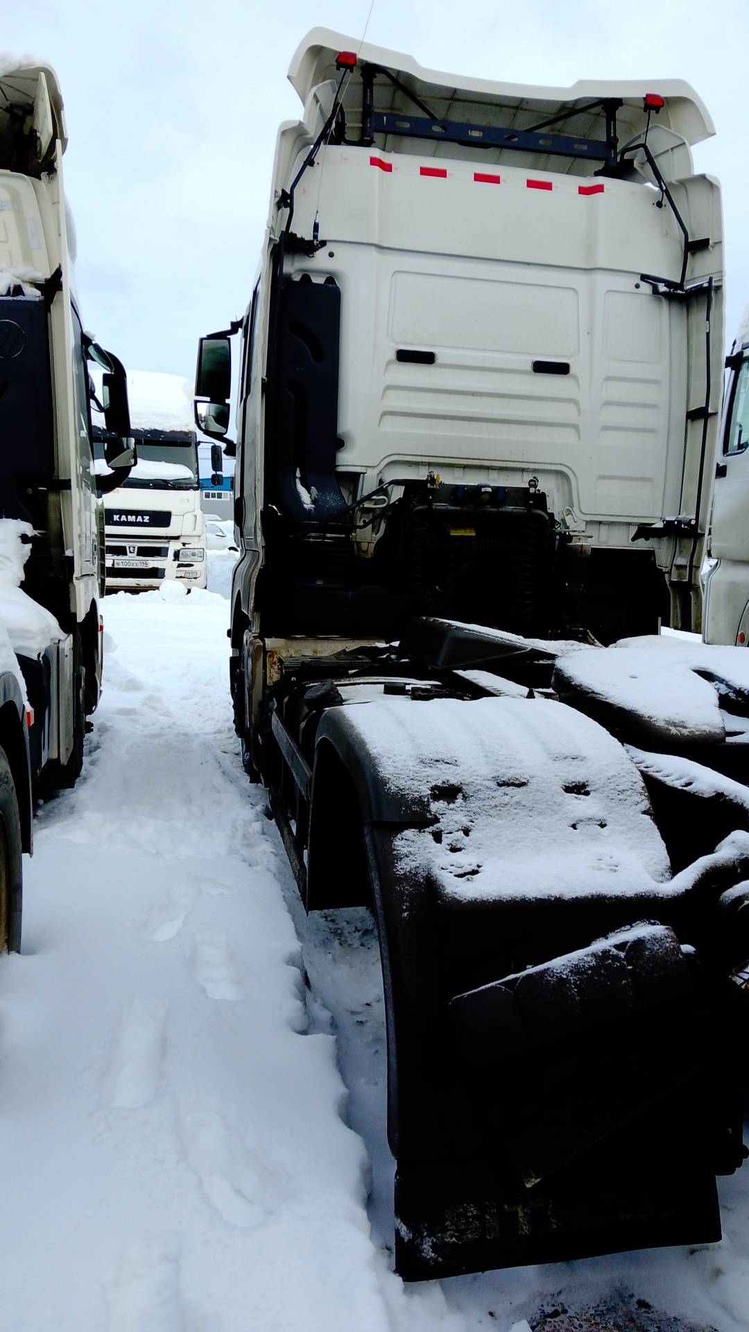 Sitrak C7H MAX ZZ4186V391HE,  221 750 км, 2023 года в лизинг