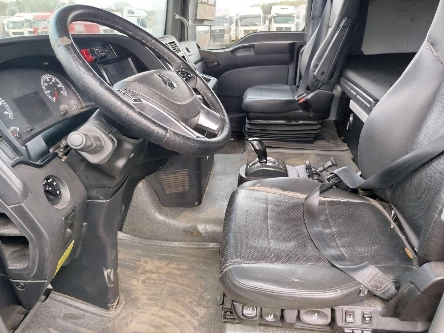 Sitrak C7H 4x2 ZZ4186V361HE,  644 405 км, 2023 года в лизинг