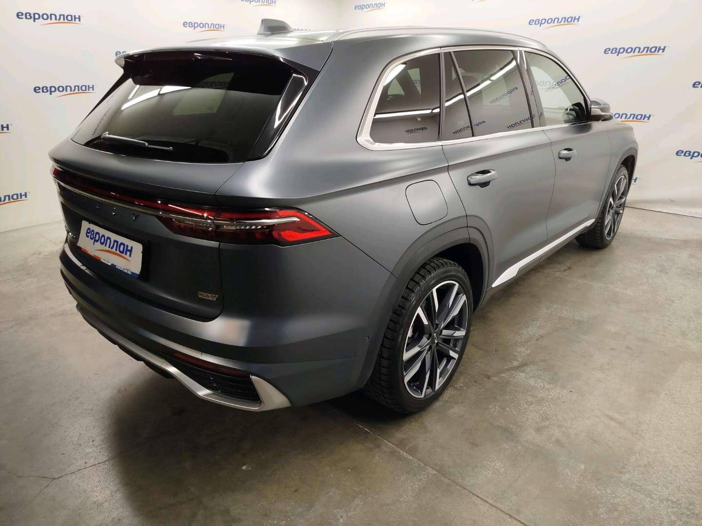 Geely Monjaro,  9 196 км, 2024 года в лизинг