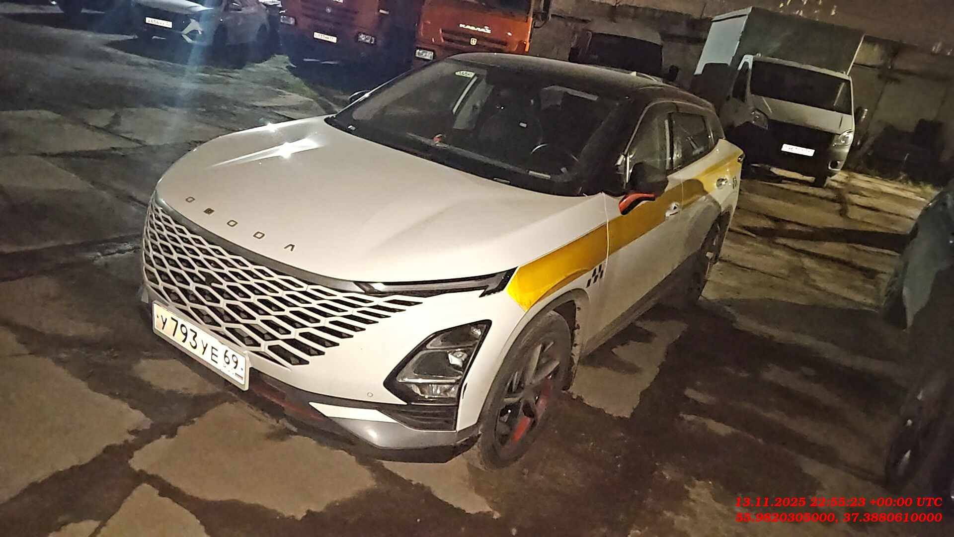 OMODA C5,  228 209 км, 2023 года в лизинг