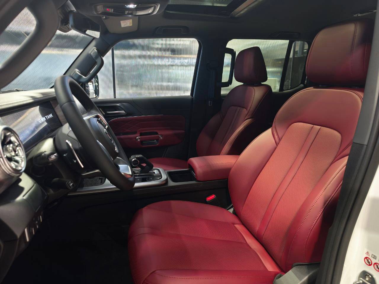 Tank 300 City Premium 2.0 8AT 4WD