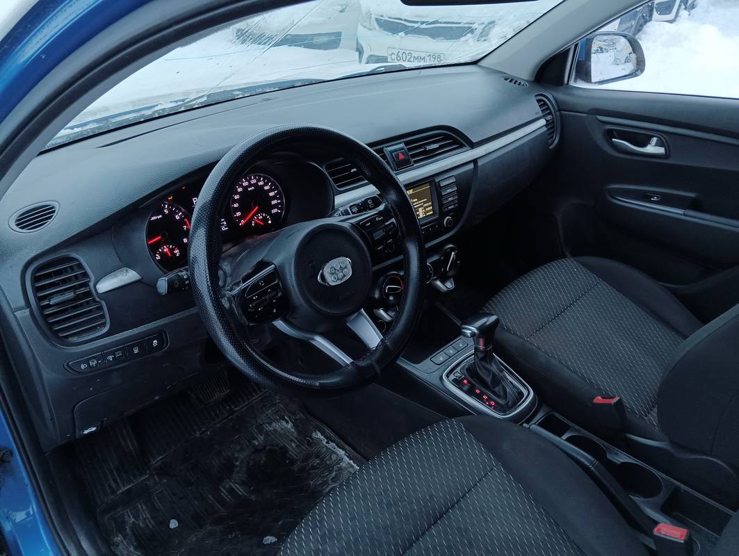KIA Rio X-Line,  275 910 км, 2019 года в лизинг