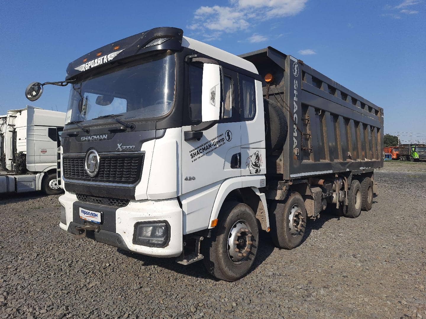Shacman SX33186V366,  208 639 км, 2023 года в лизинг