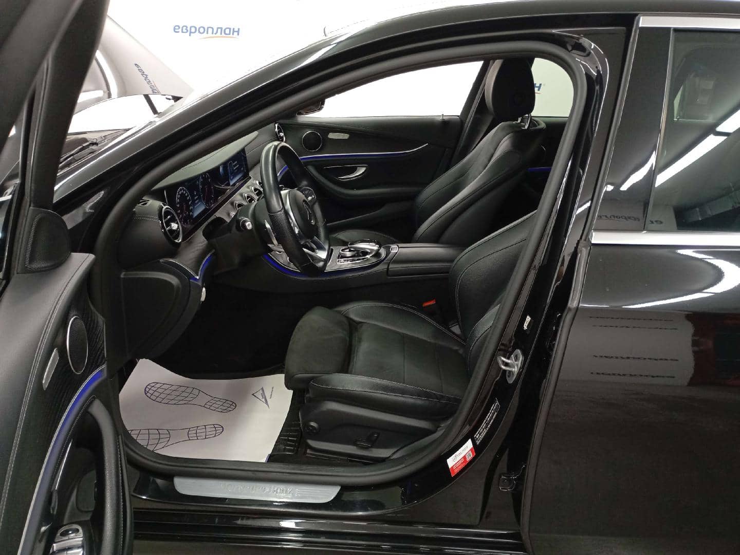 Mercedes-Benz E седан,  118 667 км, 2019 года в лизинг