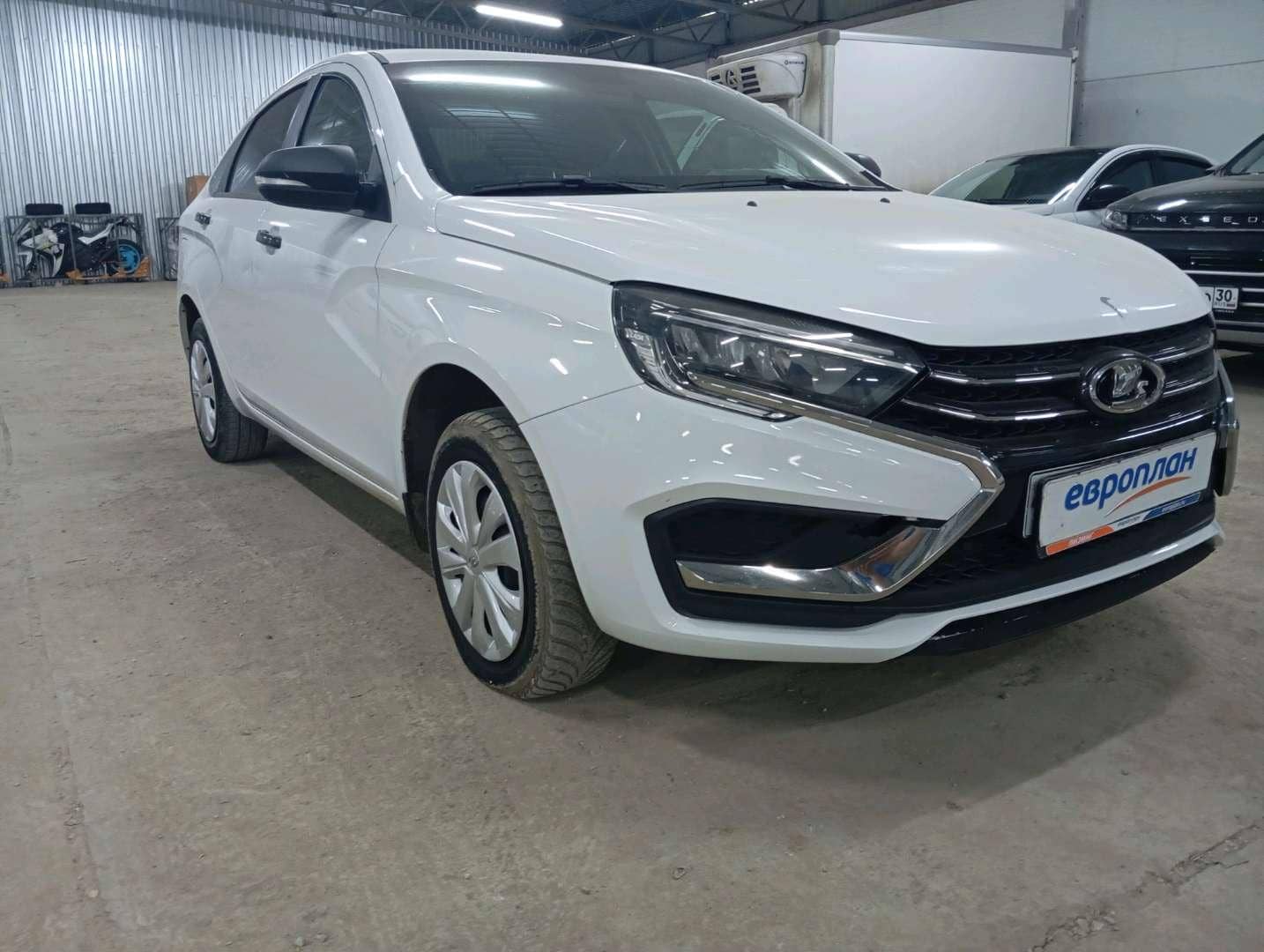 Lada Vesta седан,  108 487 км, 2023 года в лизинг