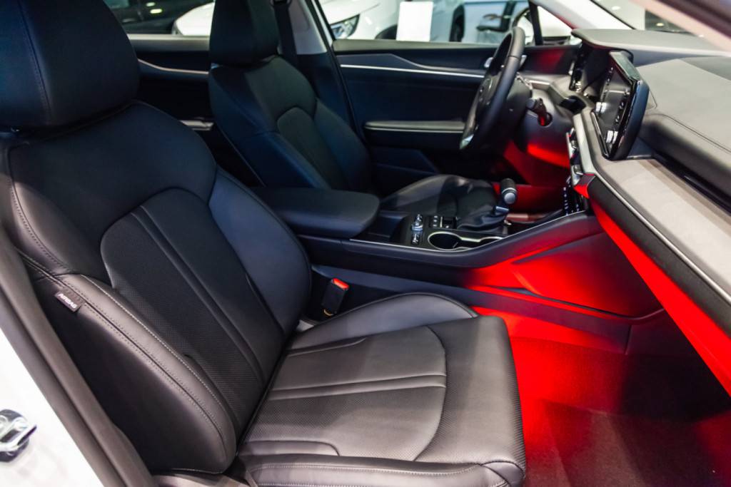 KIA K5 Luxe 2.0 6AT