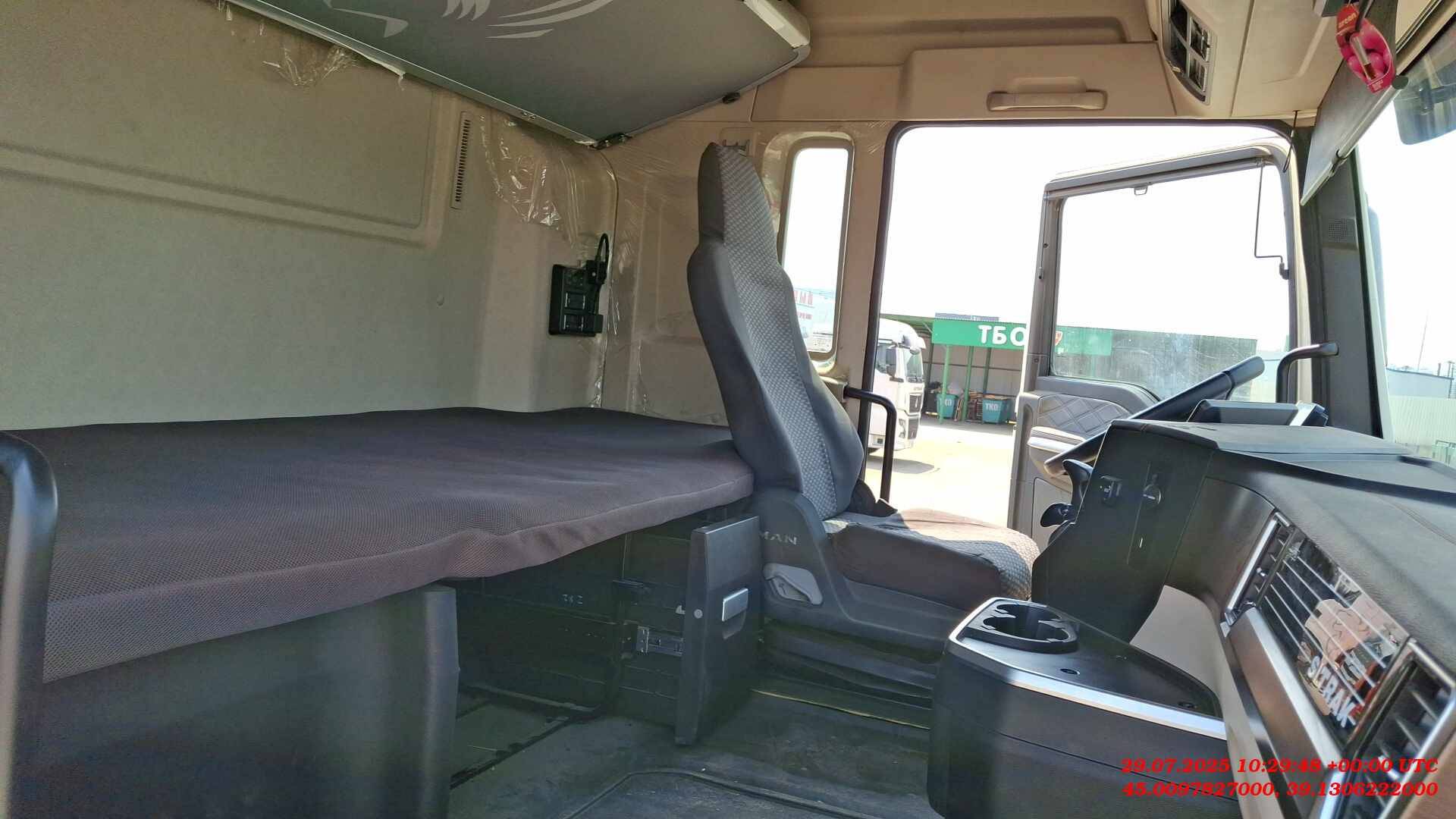 Sitrak ZZ4186V391HE,  154 512 км, 2023 года в лизинг