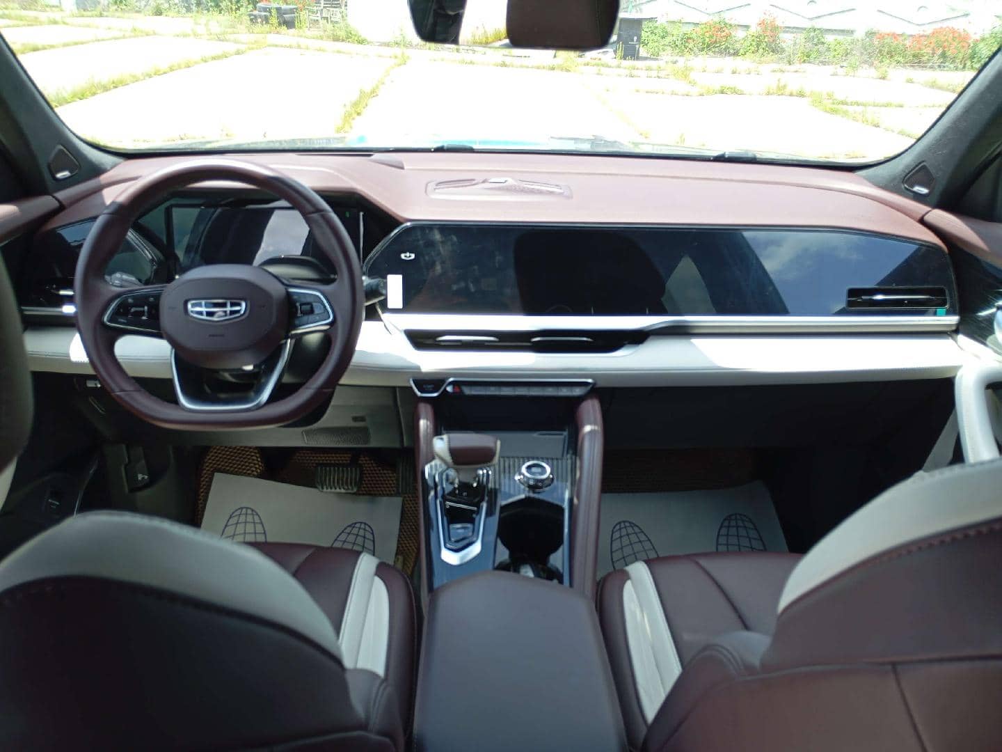 Geely Monjaro,  42 351 км, 2022 года в лизинг