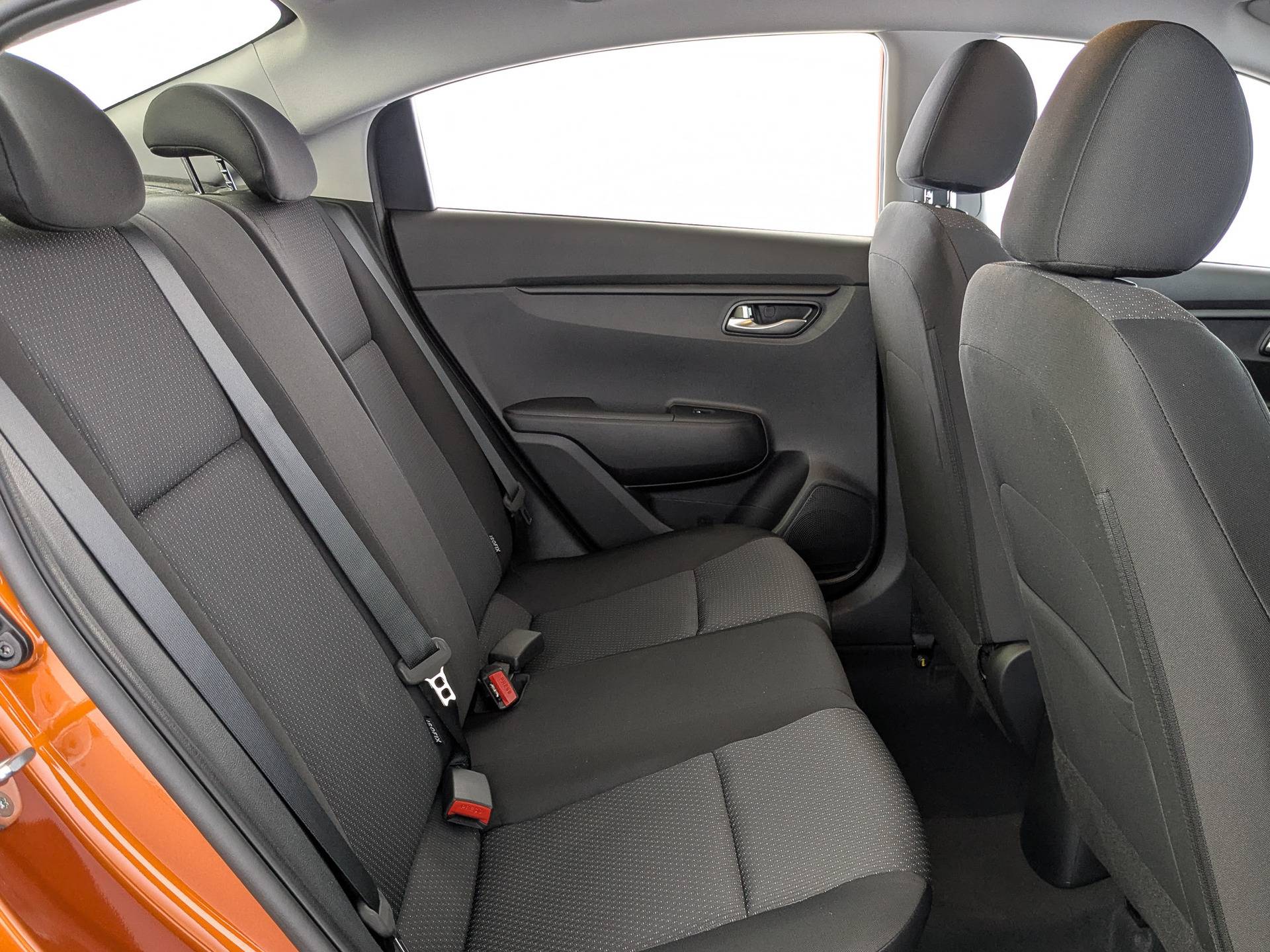 Solaris KRS  Luxe AV 1.6 6AT