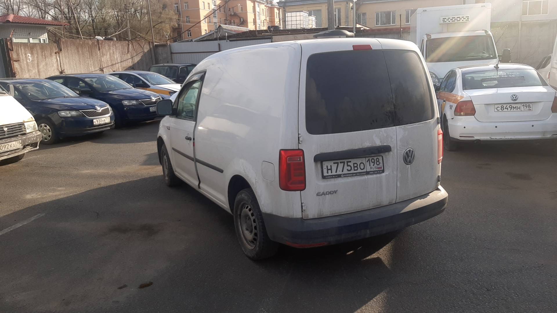 Volkswagen Caddy,  214 018 км, 2017 года в лизинг