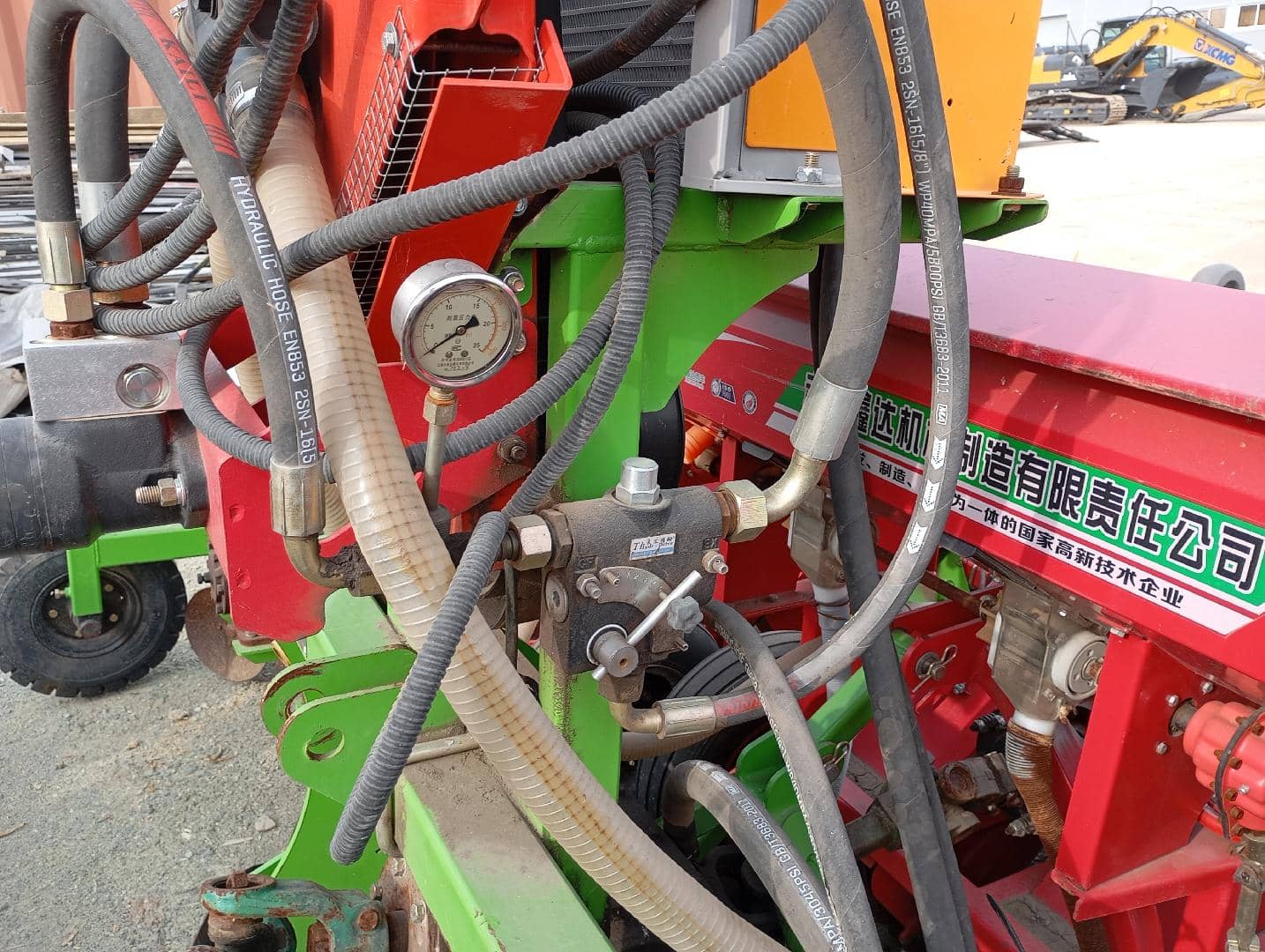 Jilin Kangda Agricultural Machinery 2BXF-27 Многофункциональная рядовая сеялка для посева и внесения удобрений,  1 км, 2022 года в лизинг