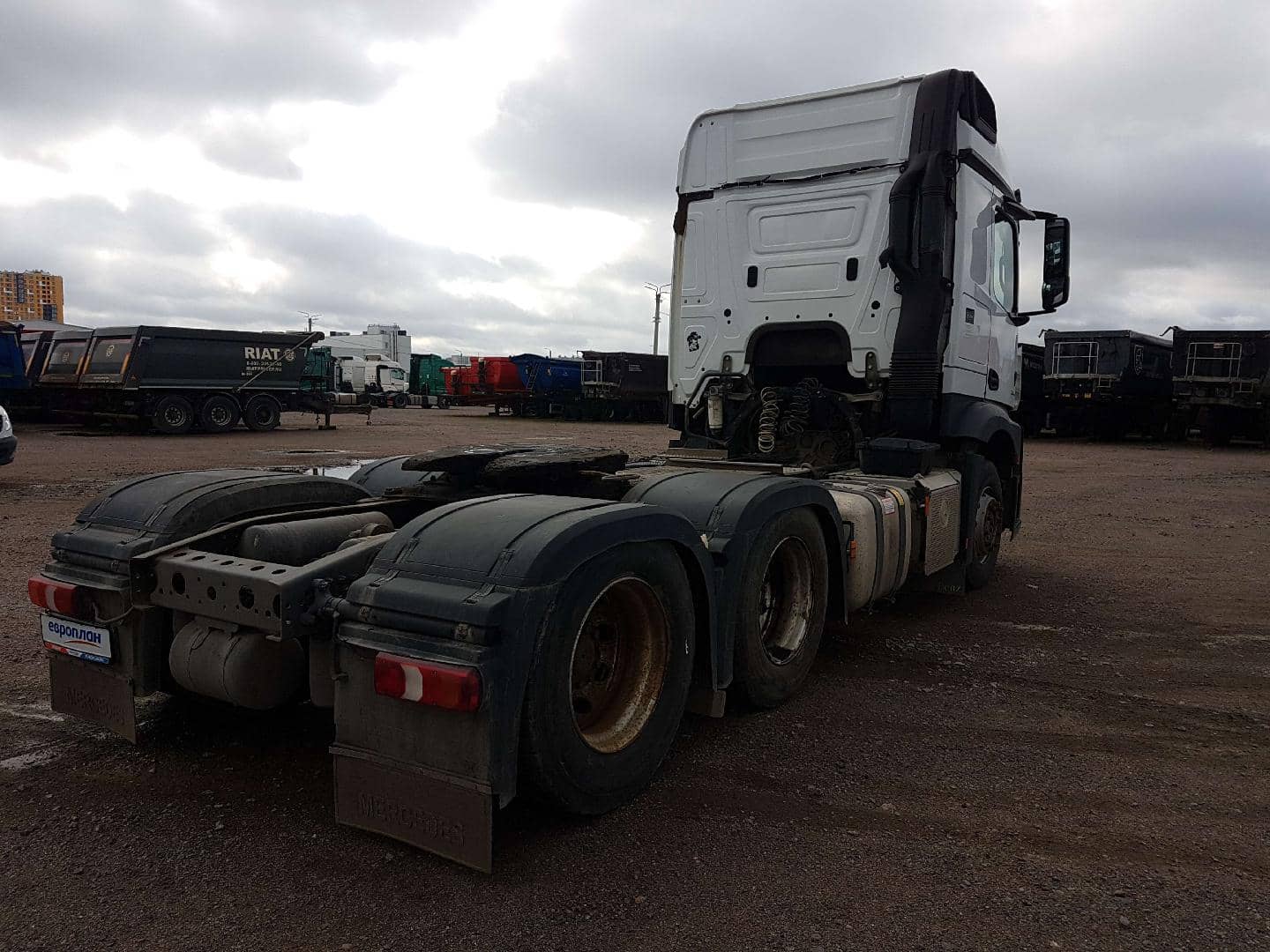 Mercedes-Benz Actros 3 3341K 6х4 (M),  568 187 км, 2020 года в лизинг