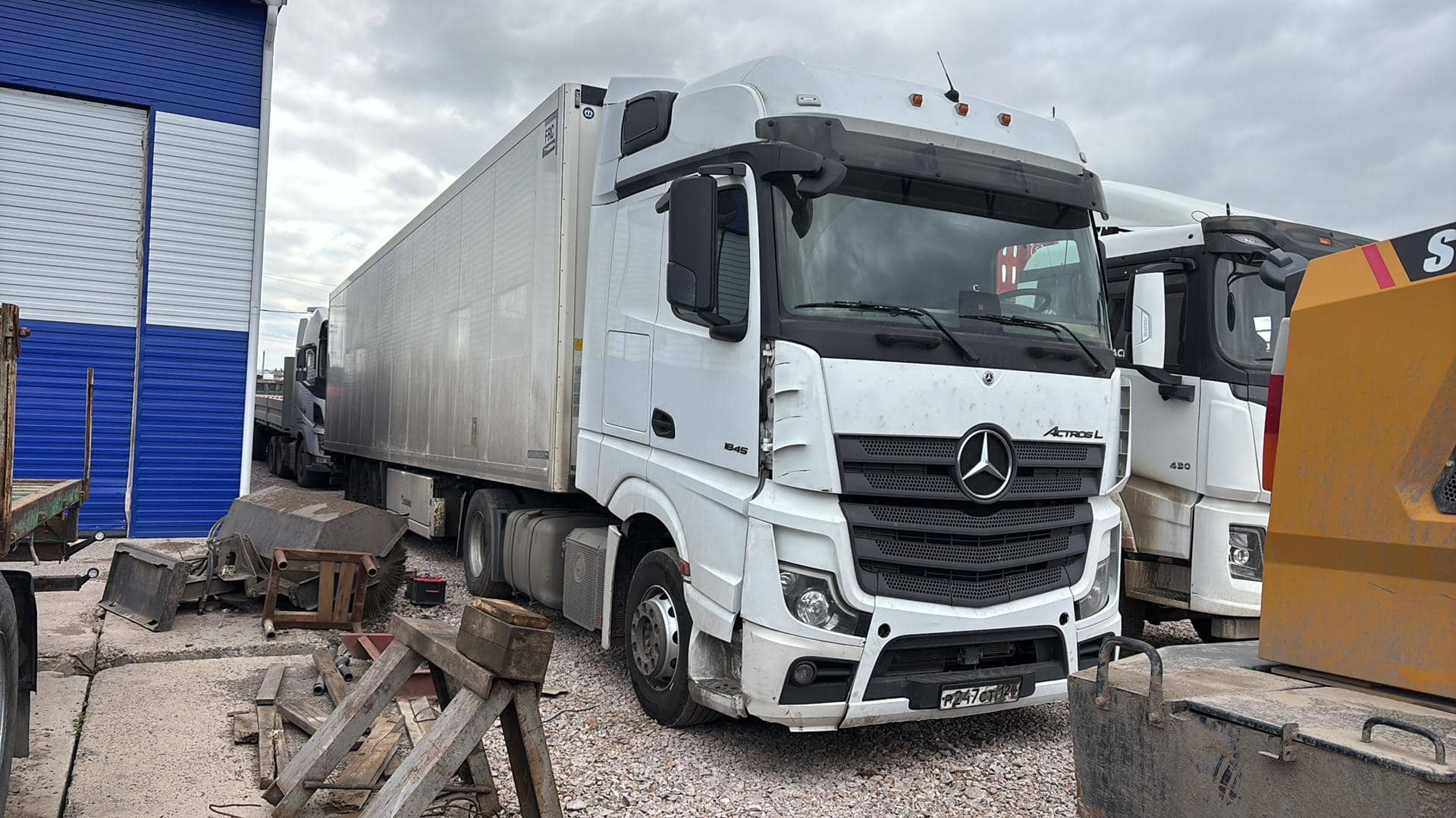 Mercedes-Benz Actros 5 1845 LS 4x2 (BigSpace),  643 570 км, 2022 года в лизинг