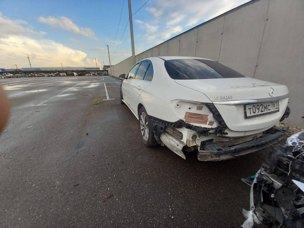 Mercedes-Benz E седан,  150 000 км, 2018 года в лизинг