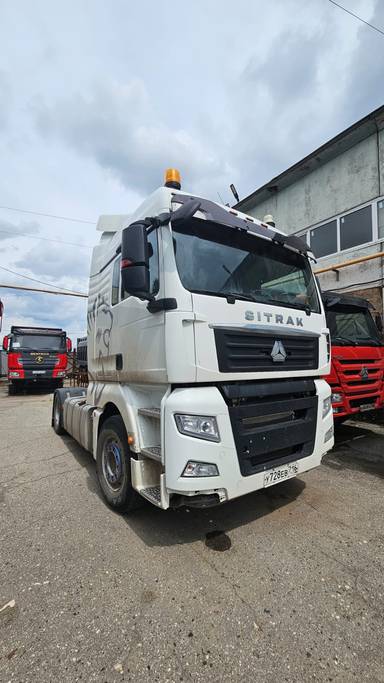 Sitrak C7H 4x2 ZZ4186V361HE