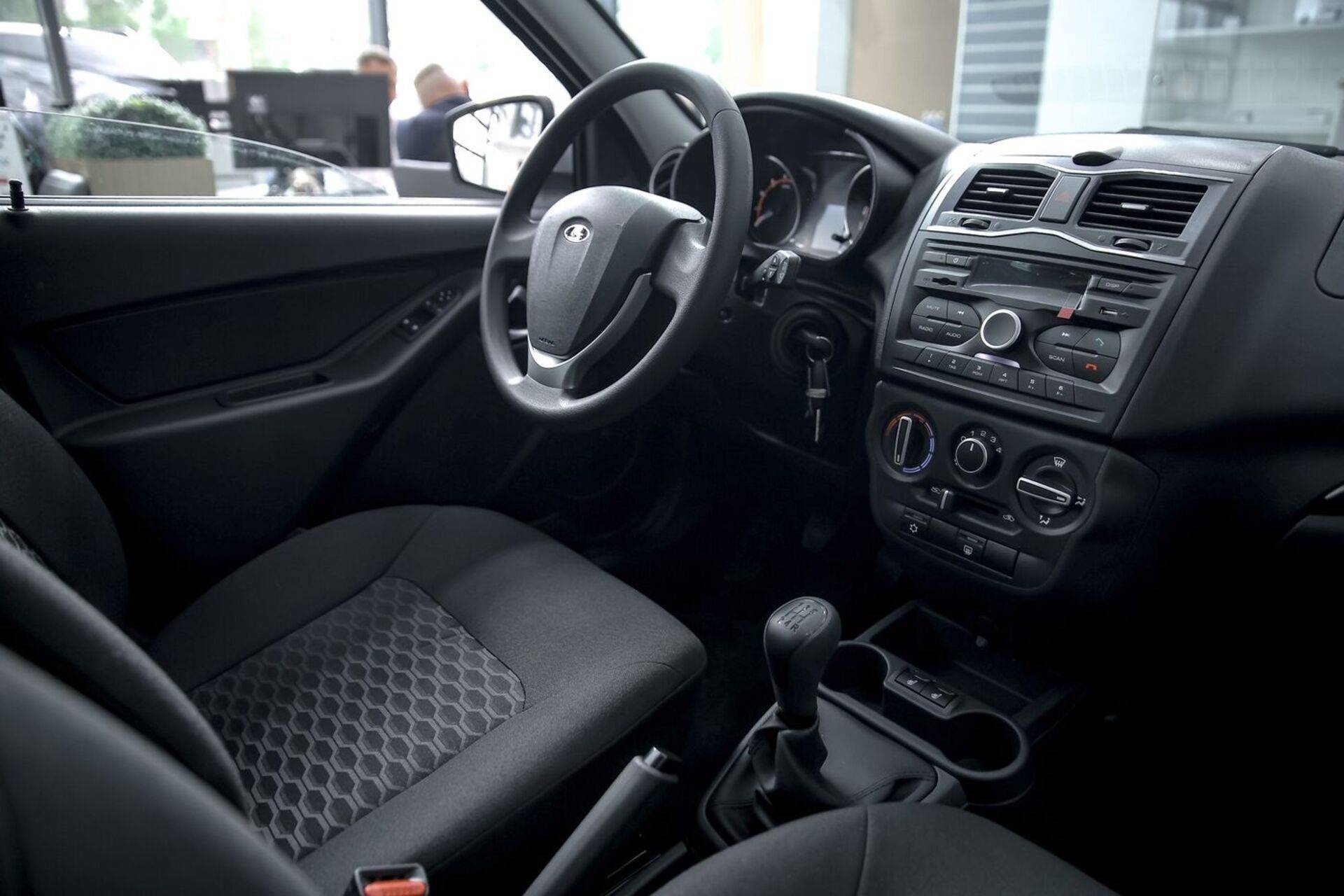 Lada Granta седан Comfort 24 1.6 106hp 5MT