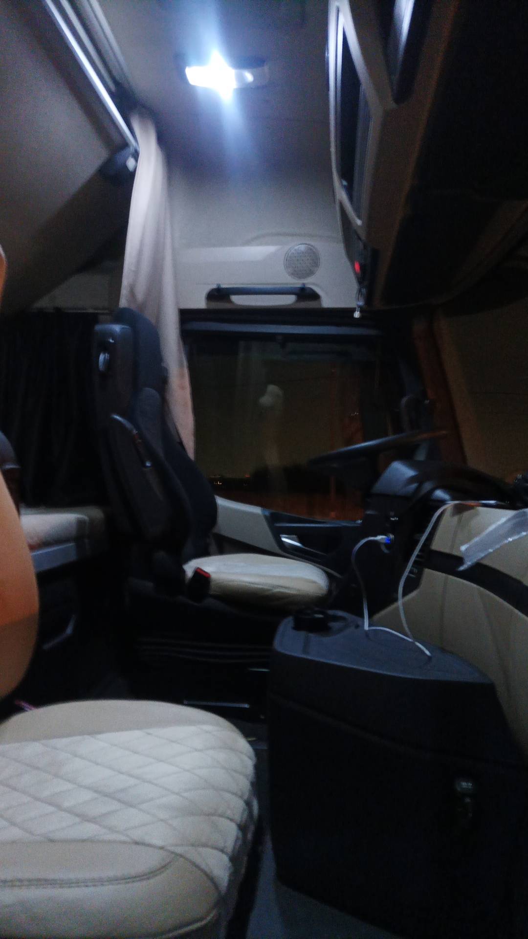 Mercedes-Benz Actros 5 1851 LS 4x2 (BigSpace),  610 066 км, 2021 года в лизинг