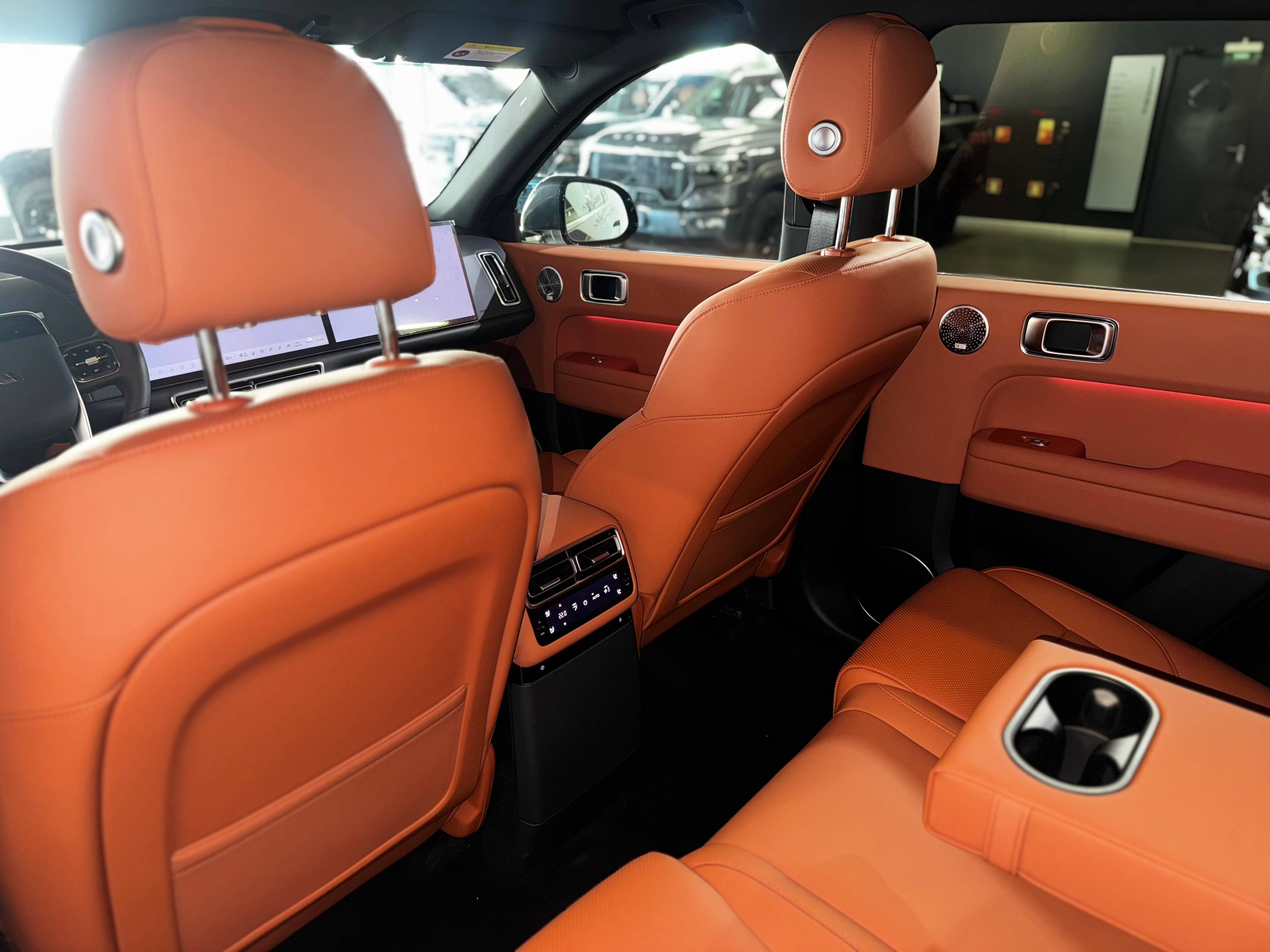 Lixiang Л6 (L6) Про (Pro)