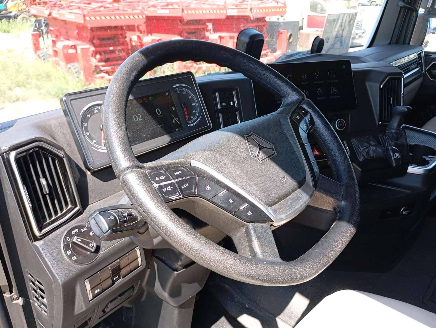 Sitrak С7Н MAX 6×4 ZZ4256V364HE,  137 093 км, 2023 года в лизинг
