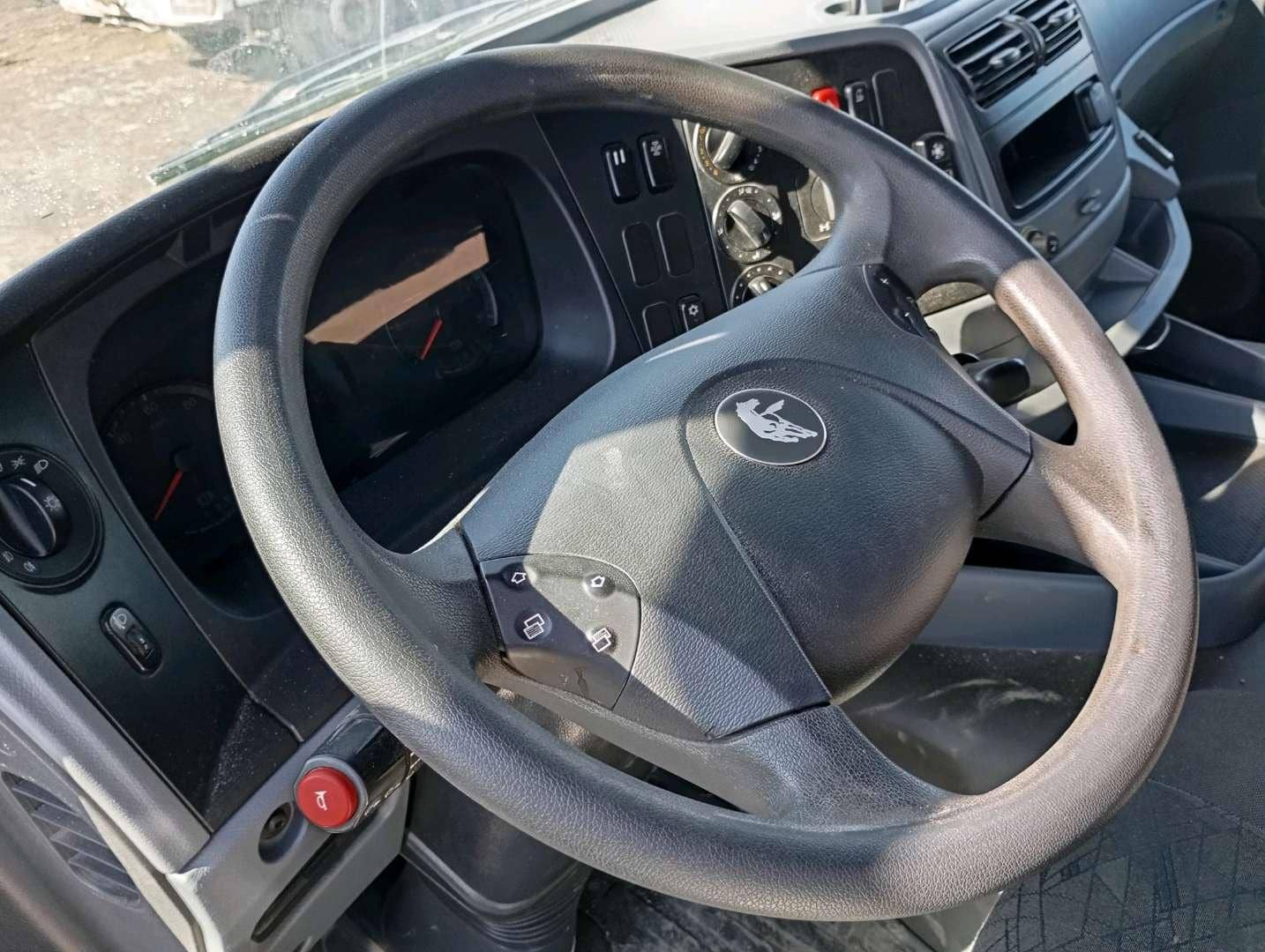 КАМАЗ 5490-S5 (M1840),  135 385 км, 2023 года в лизинг