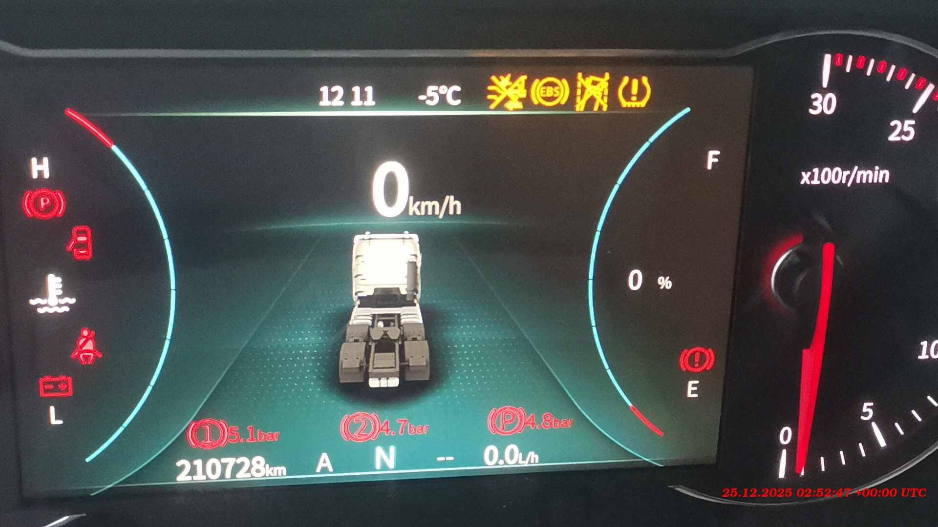 DongFeng GX D111A 4x2,  210 728 км, 2023 года в лизинг