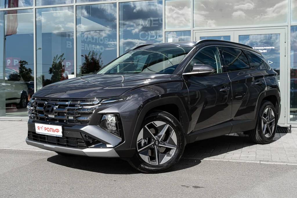 Hyundai Tucson Travel 2.0 6AT 4WD