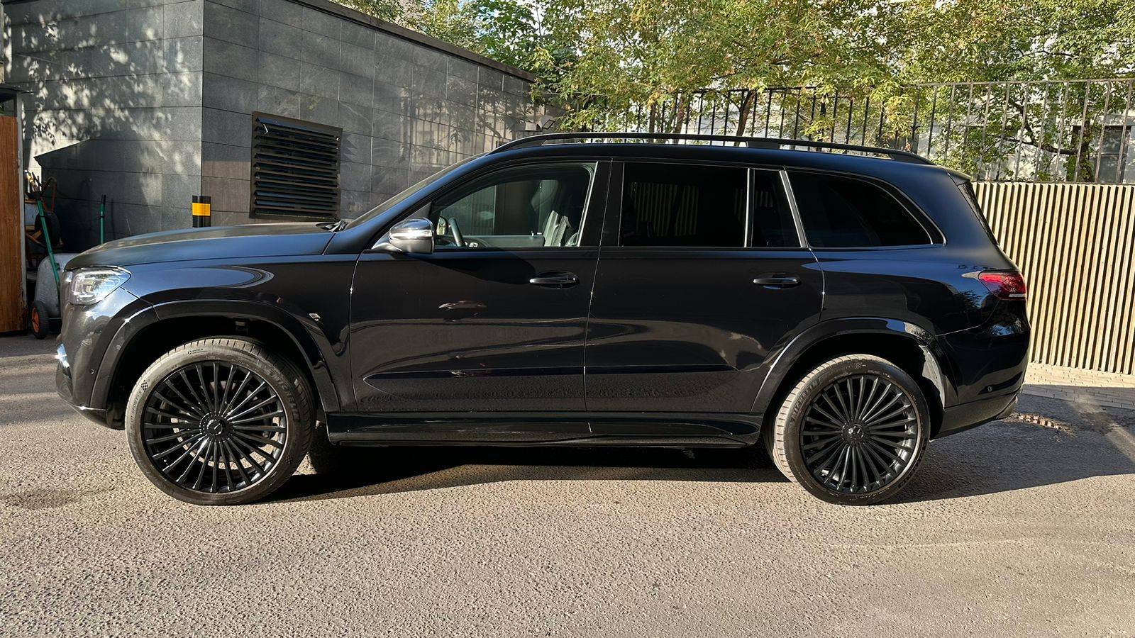 Mercedes-Benz GLS,  83 783 км, 2021 года в лизинг